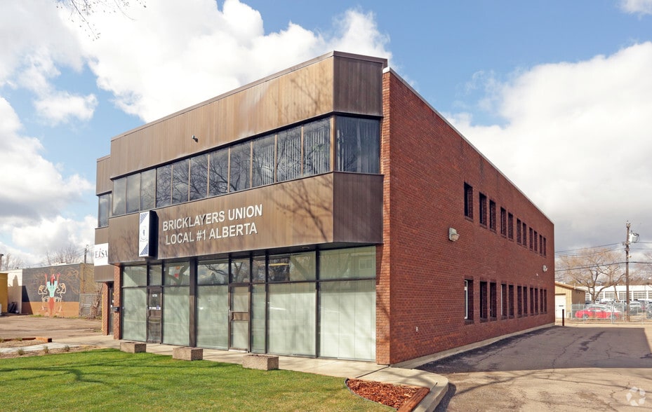 10720 113th St NW, Edmonton, AB for sale - Building Photo - Image 1 of 3