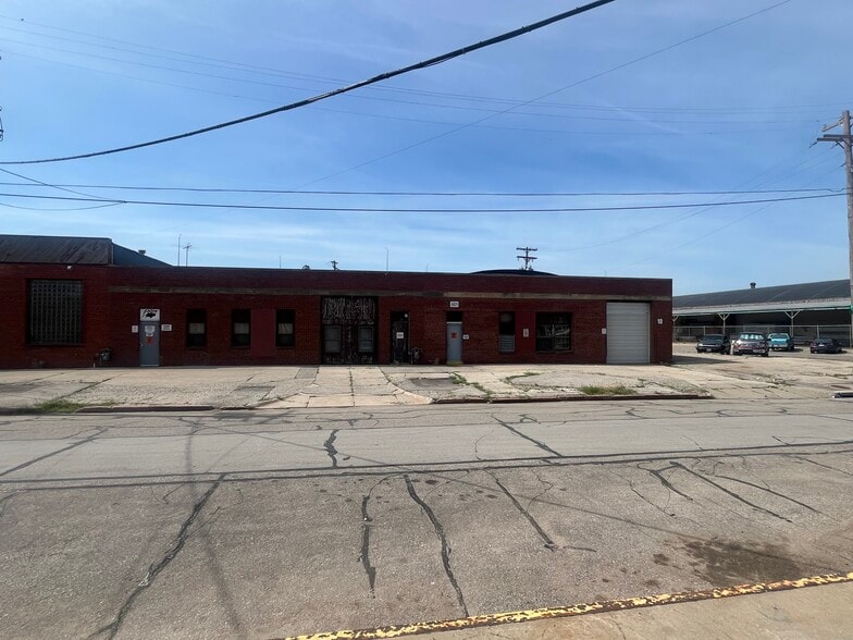 601-603 L St, Lincoln, NE for lease - Building Photo - Image 3 of 5