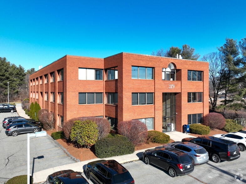 319 Littleton Rd, Westford, MA for lease - Primary Photo - Image 1 of 16