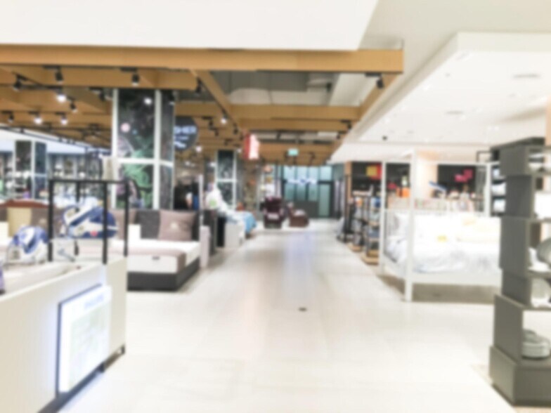 Industrial in SEVILLA for lease - Building Photo - Image 2 of 10