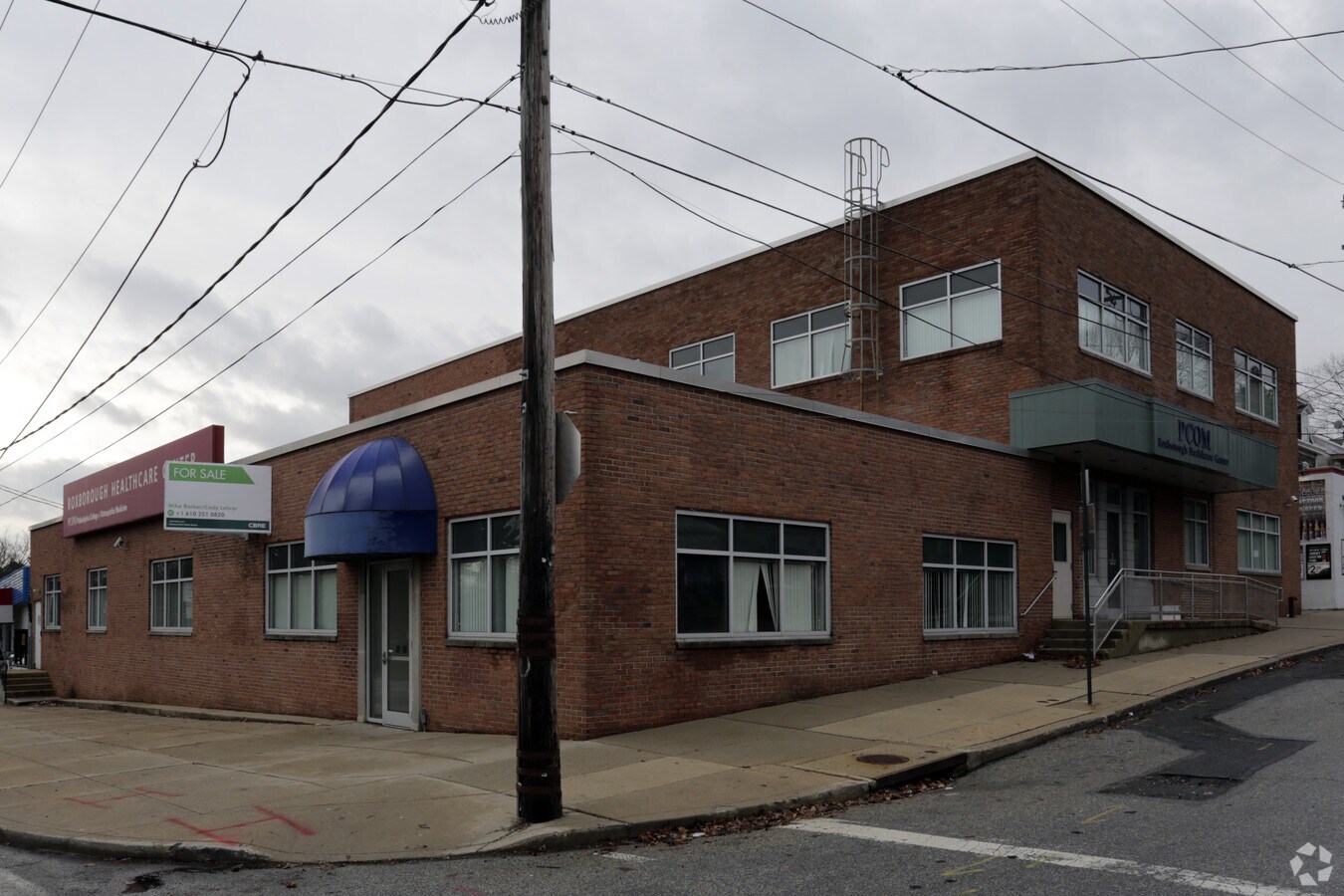 5830 Henry Ave, Philadelphia, PA 19128