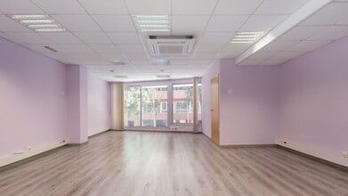 Carrer de Buenaventura Muñoz, 13, Barcelona, Barcelona for lease Interior Photo- Image 1 of 12