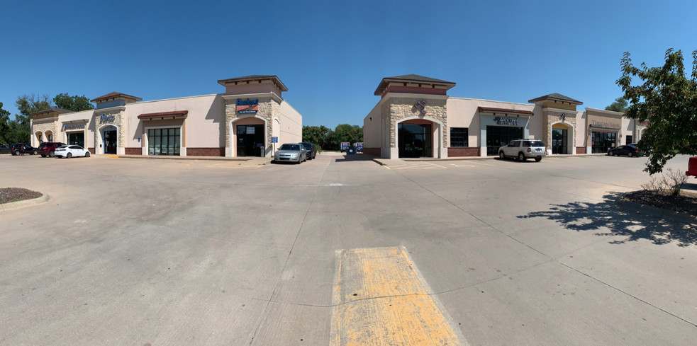 1812 S Seneca St, Wichita, KS for lease - Building Photo - Image 2 of 5