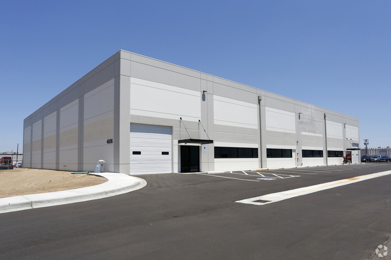 4936 Newport St, Commerce City, CO 80022