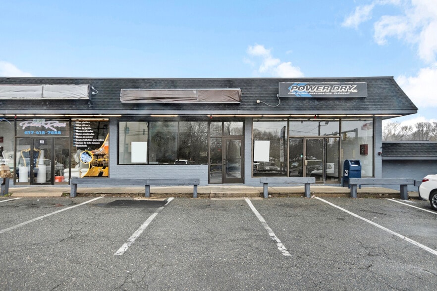 34-44 Hamilton St, Saugus, MA for lease - Building Photo - Image 3 of 19