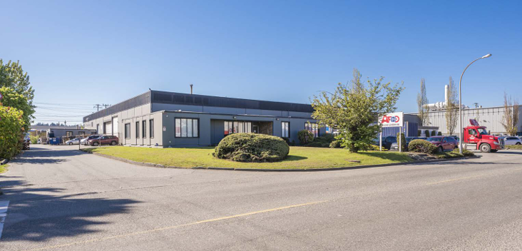 938-940 Cliveden Av, Delta, BC for lease - Primary Photo - Image 1 of 1