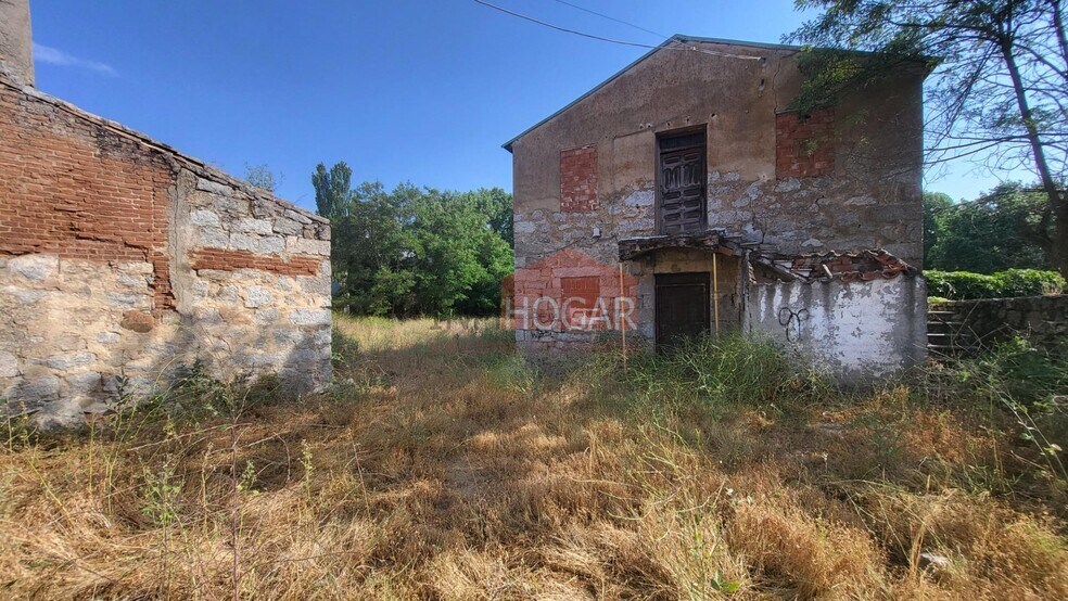 Land in Navalperal de Pinares, Ávila for sale - Building Photo - Image 2 of 8