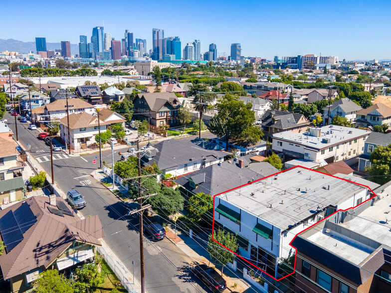 2112 Toberman St, Los Angeles, CA for sale - Building Photo - Image 2 of 17