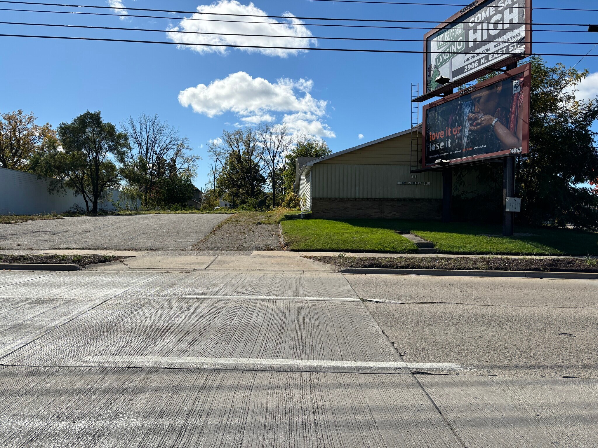 818 Oakland Ave, Lansing, MI 48906 Redevelopment Opportunity