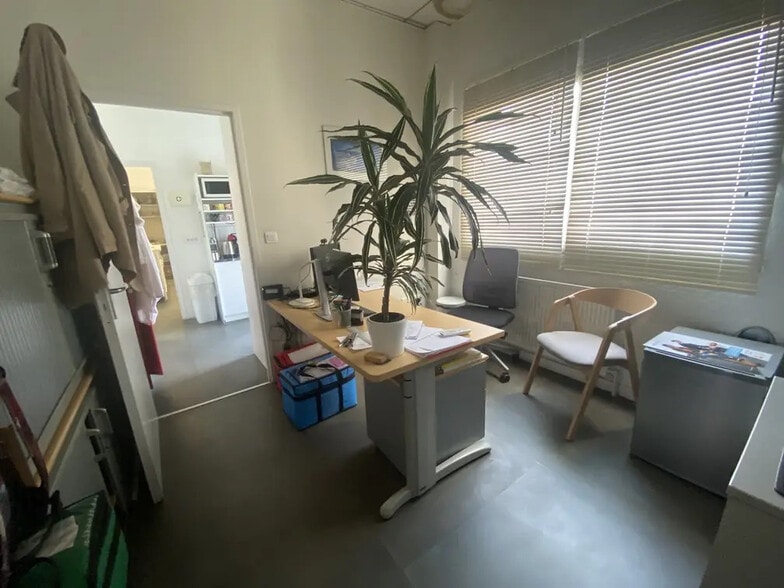 Office in Saint-Herblain for sale - Interior Photo - Image 3 of 5