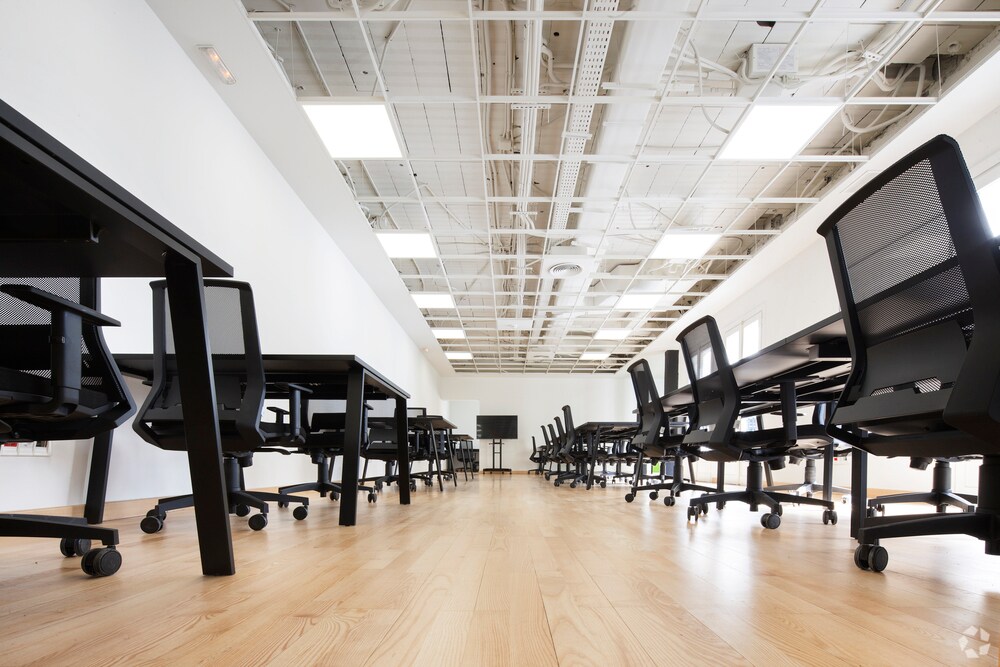 Calle Carrera San Jerónimo, 17, Madrid, Madrid for lease Building Photo- Image 1 of 12