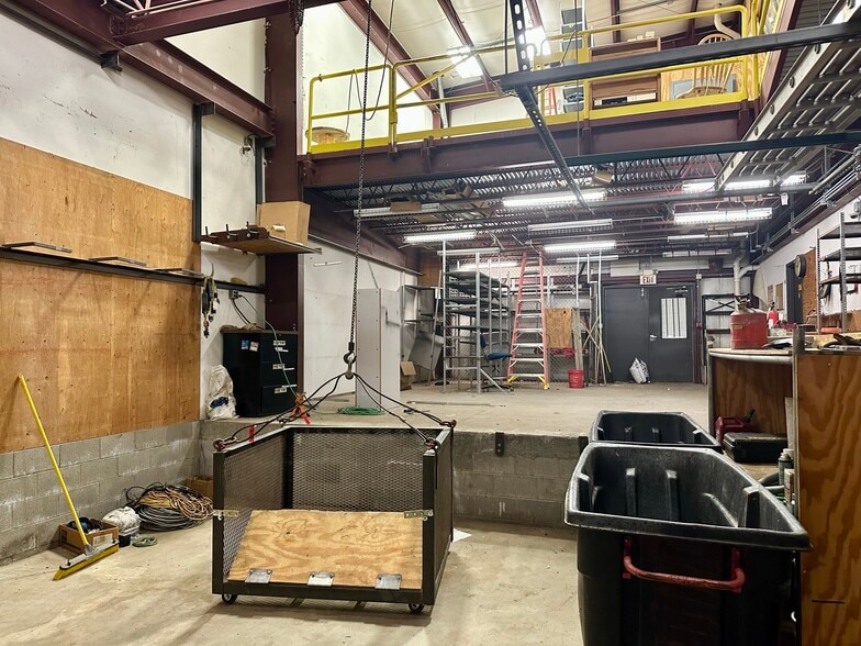 1219 Pennsylvania Ave, Charleston, WV for sale - Building Photo - Image 3 of 28