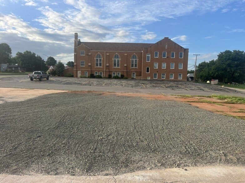 714 N 4th St, Sayre, OK for sale - Aerial - Image 2 of 4