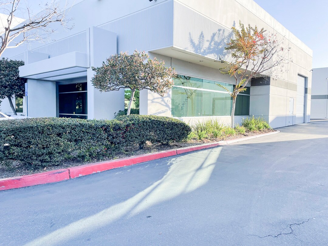 11400 Knott St, Garden Grove, CA 92841