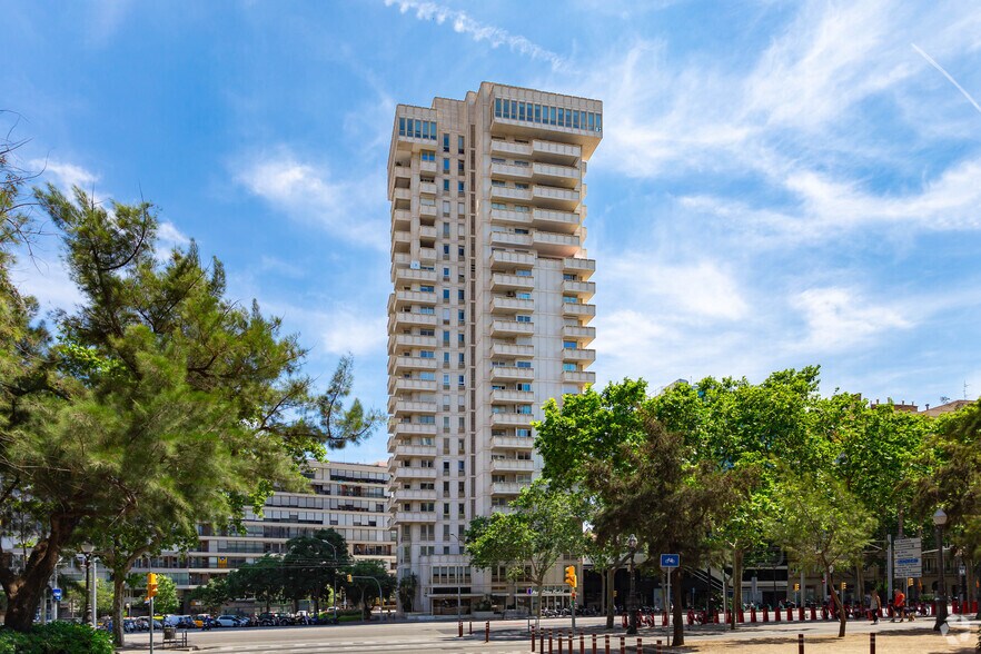 Avinguda Diagonal, 523, Barcelona, Barcelona for sale - Building Photo - Image 3 of 6