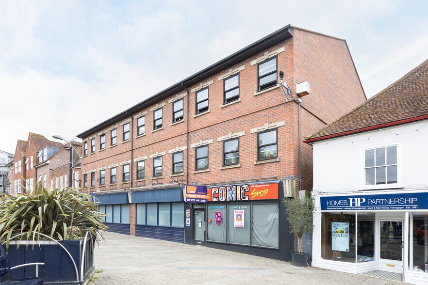 38-42 High St, Crawley for lease - Building Photo - Image 1 of 3