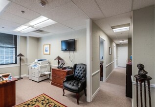 19 W Hargett St, Raleigh, NC for lease Interior Photo- Image 1 of 2