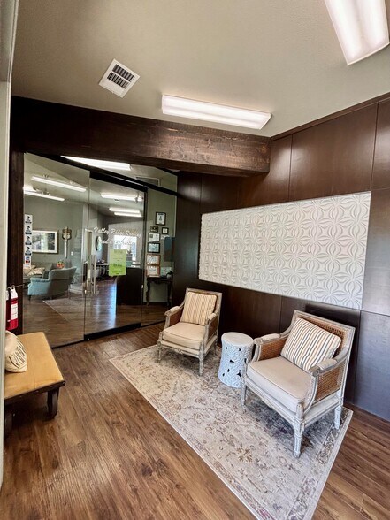 2960 Long Prairie Rd, Flower Mound, TX for lease - Interior Photo - Image 2 of 5