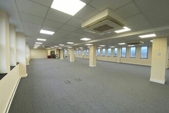 Westmead, Farnborough for lease Interior Photo- Image 2 of 10
