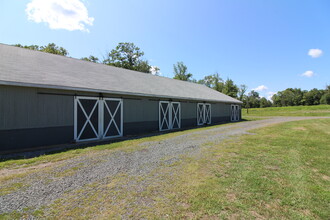 925 County Road 579, Flemington, NJ for lease Building Photo- Image 2 of 2