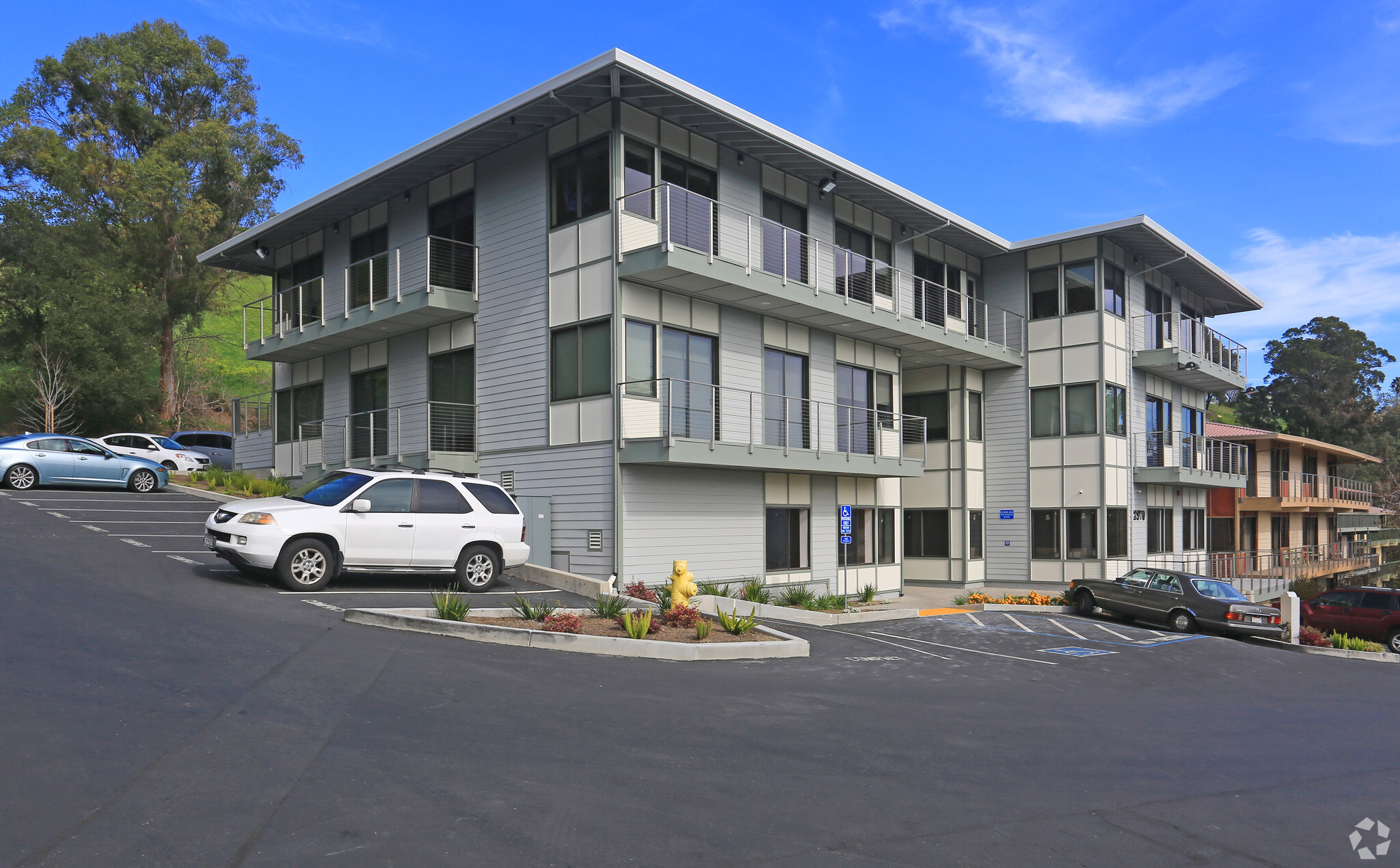 2970 Camino Diablo, Walnut Creek, CA for lease Building Photo- Image 1 of 5