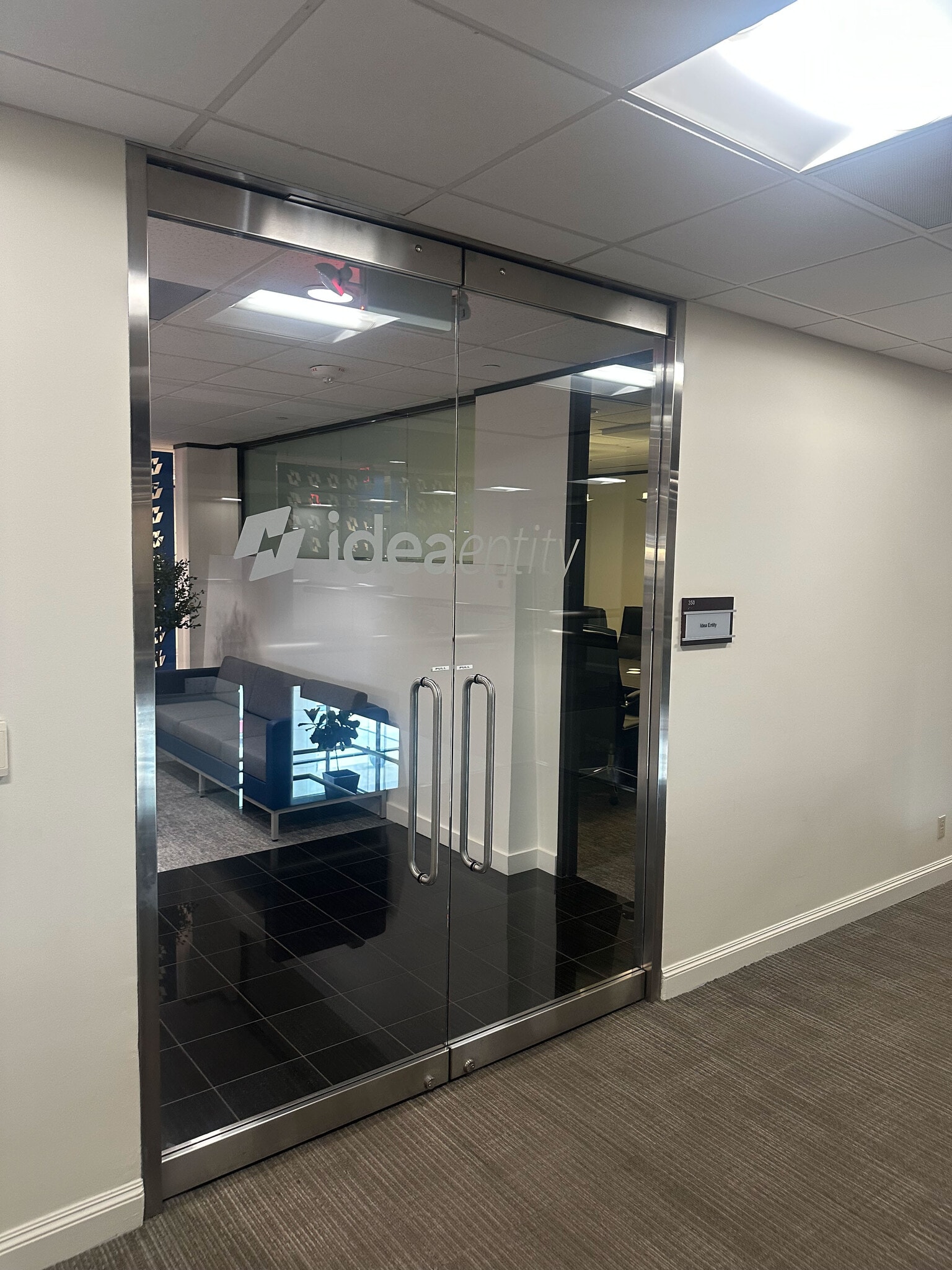601 NW Loop 410, San Antonio, TX for lease Interior Photo- Image 1 of 9