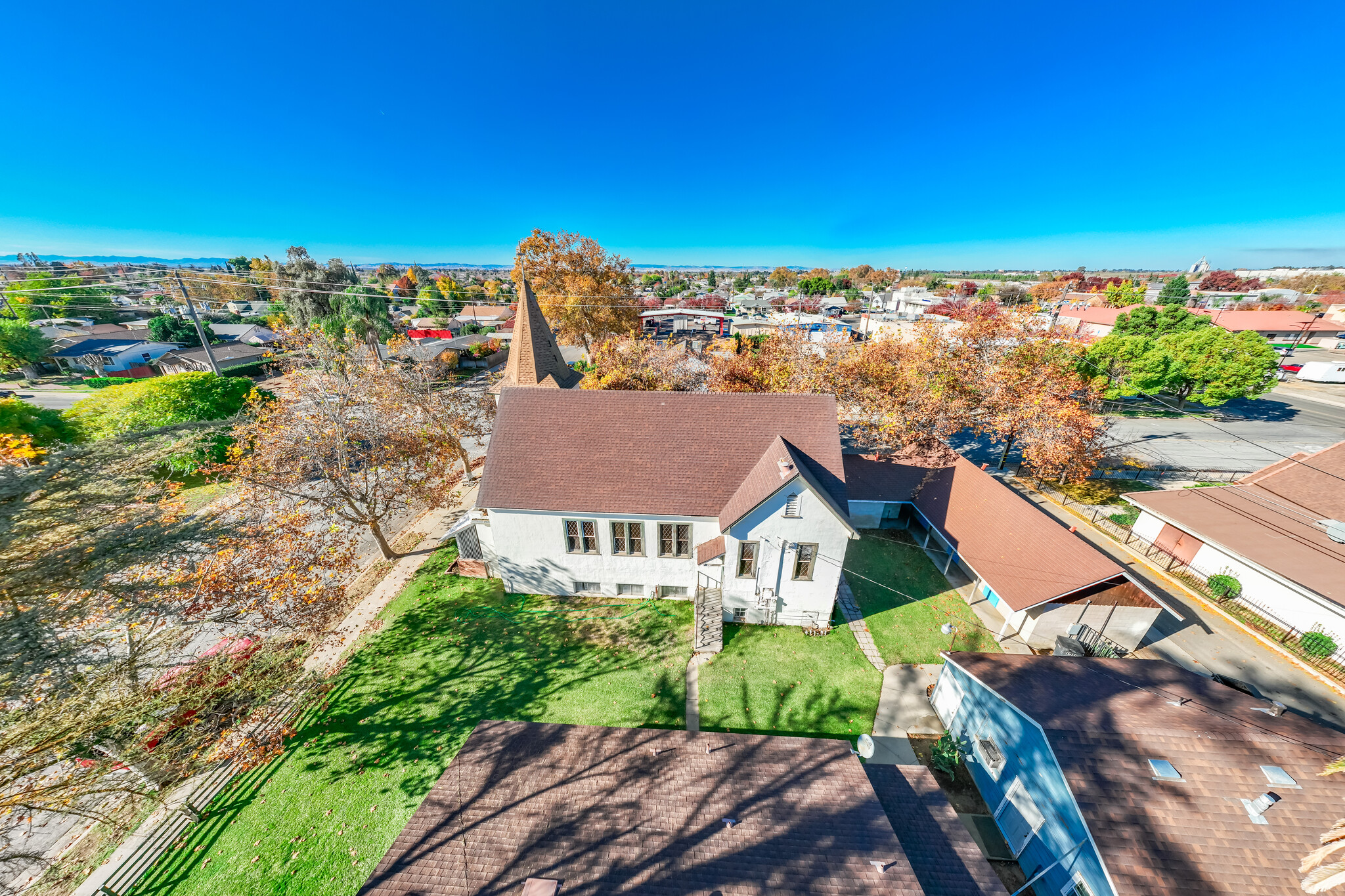 1505 E St, Livingston, CA for sale Primary Photo- Image 1 of 65