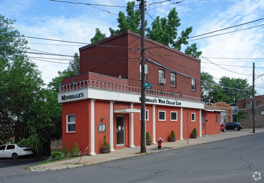 1 14th St, Troy, NY for sale - Primary Photo - Image 1 of 1