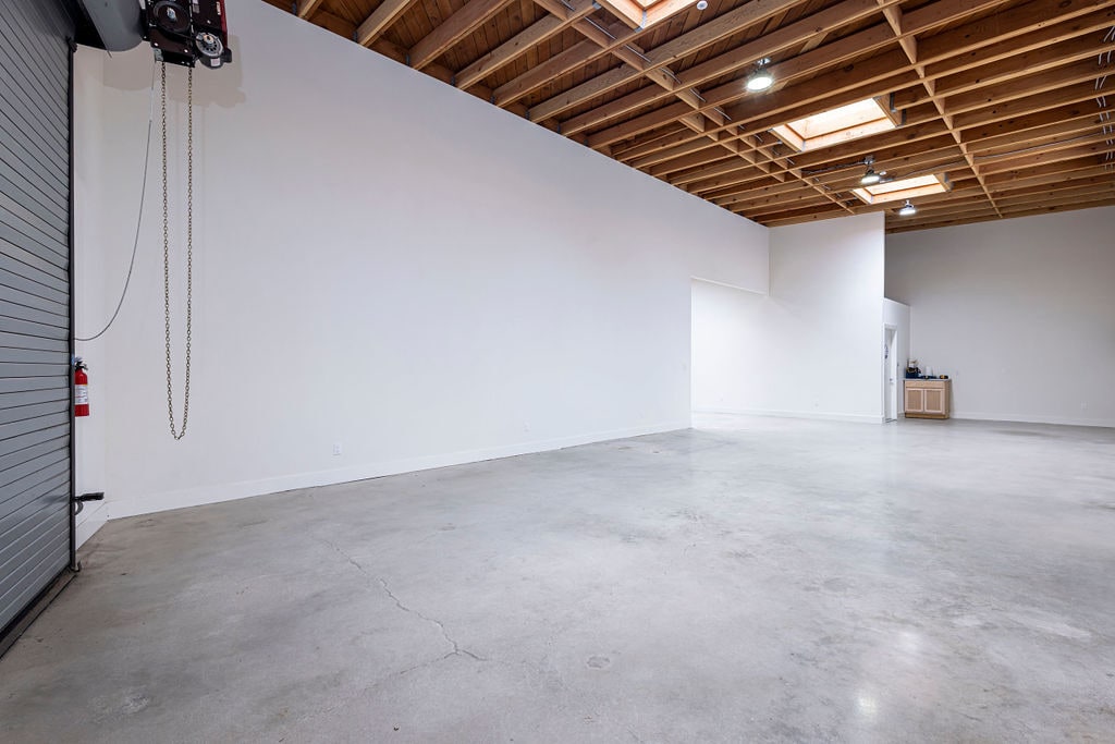 5131-5137 W Jefferson Blvd, Los Angeles, CA for lease Interior Photo- Image 1 of 32
