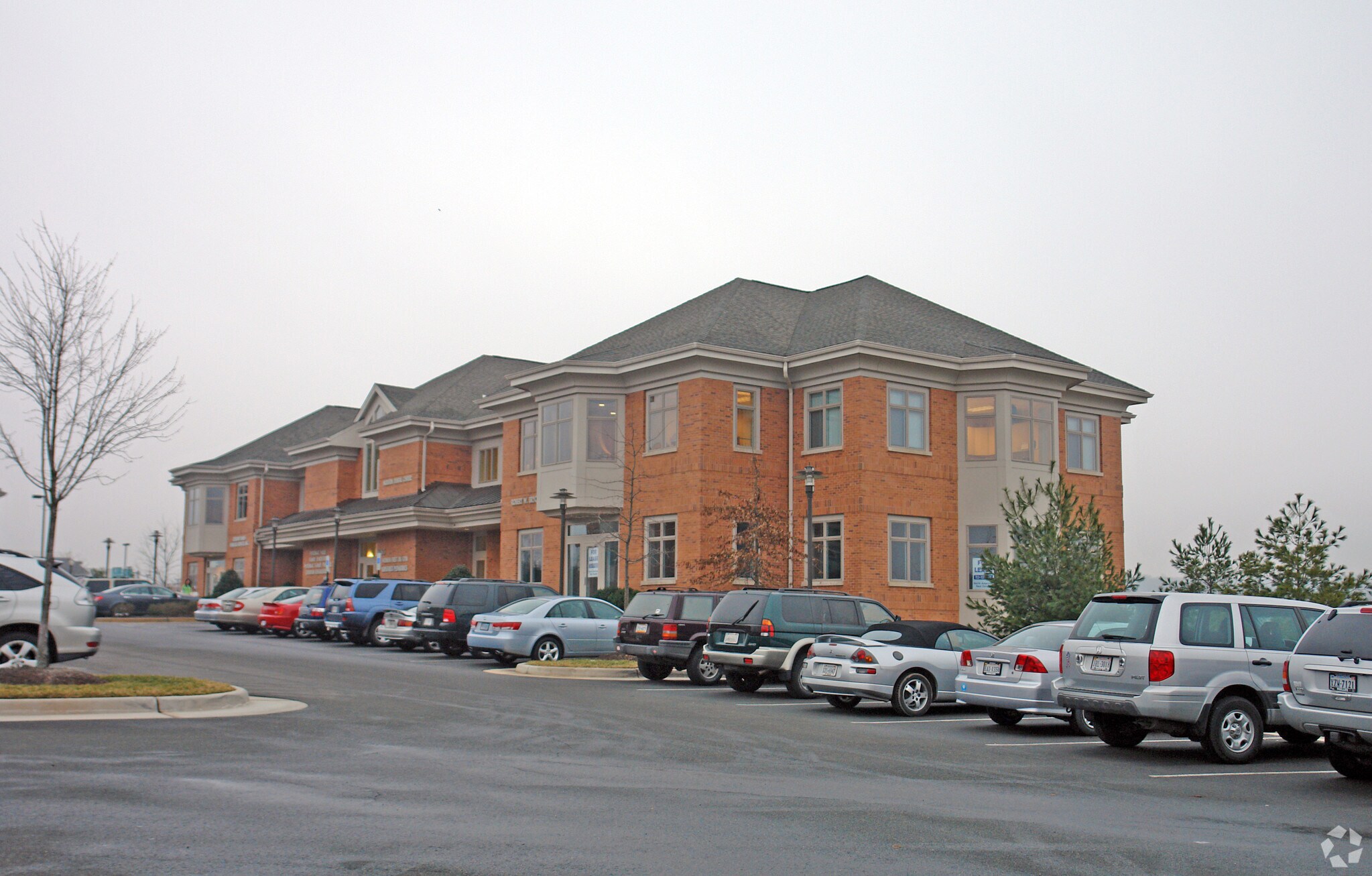 46165 Westlake Dr, Sterling, VA for sale Primary Photo- Image 1 of 33