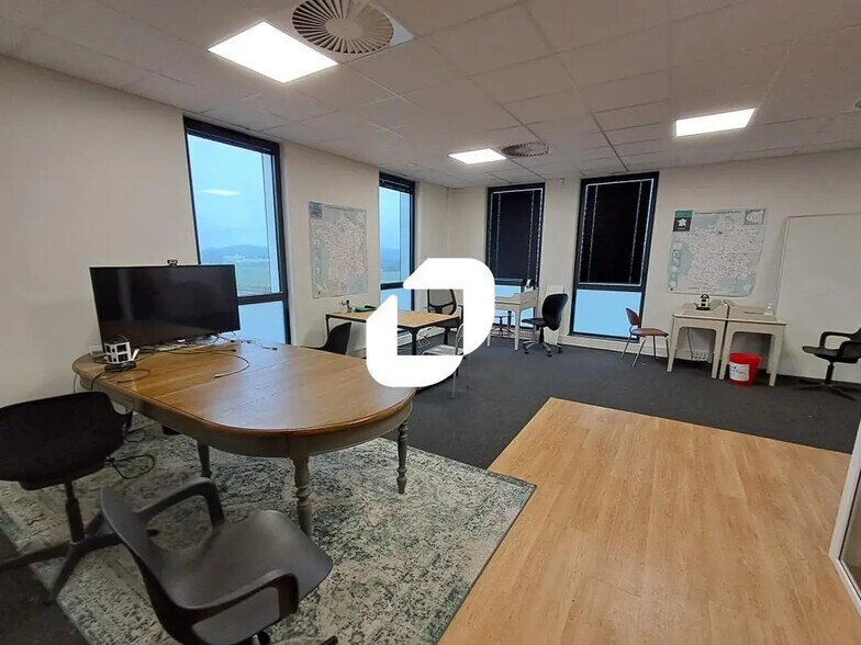 Office in Lesquin for sale - Interior Photo - Image 3 of 8