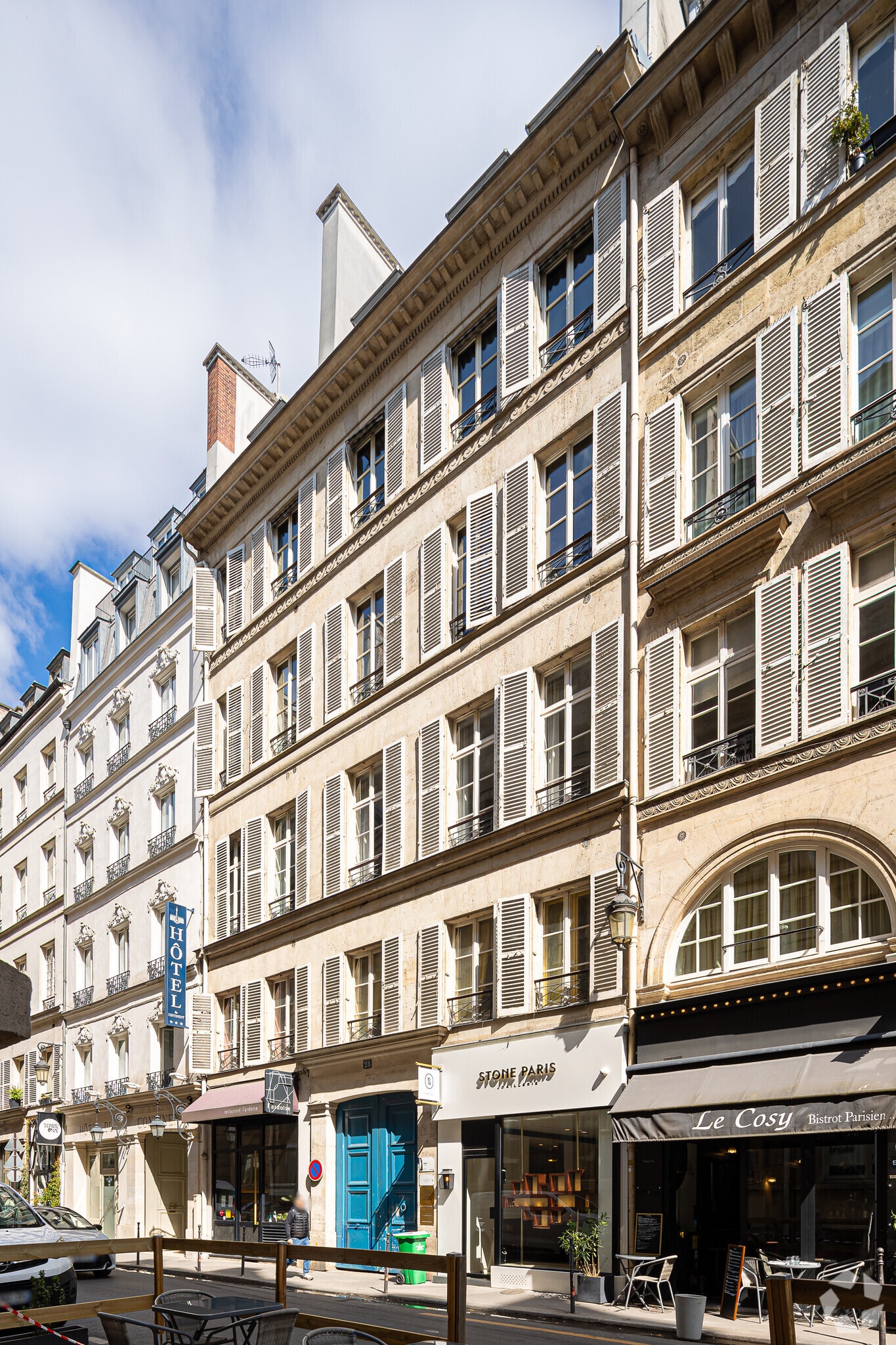Multifamily in Paris for sale Primary Photo- Image 1 of 1