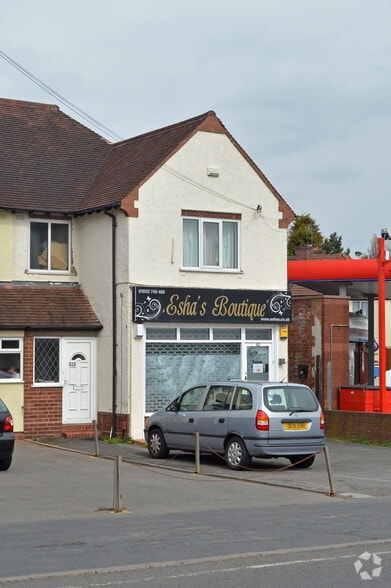 62 Codsall Rd, Wolverhampton for lease - Building Photo - Image 2 of 3