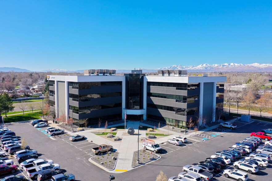 4393 S Riverboat Rd, Salt Lake City, UT for lease - Building Photo - Image 1 of 13