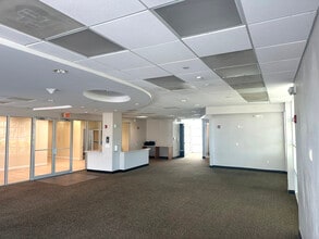 701-707 NW 57th Ave, Miami, FL for lease Building Photo- Image 1 of 5