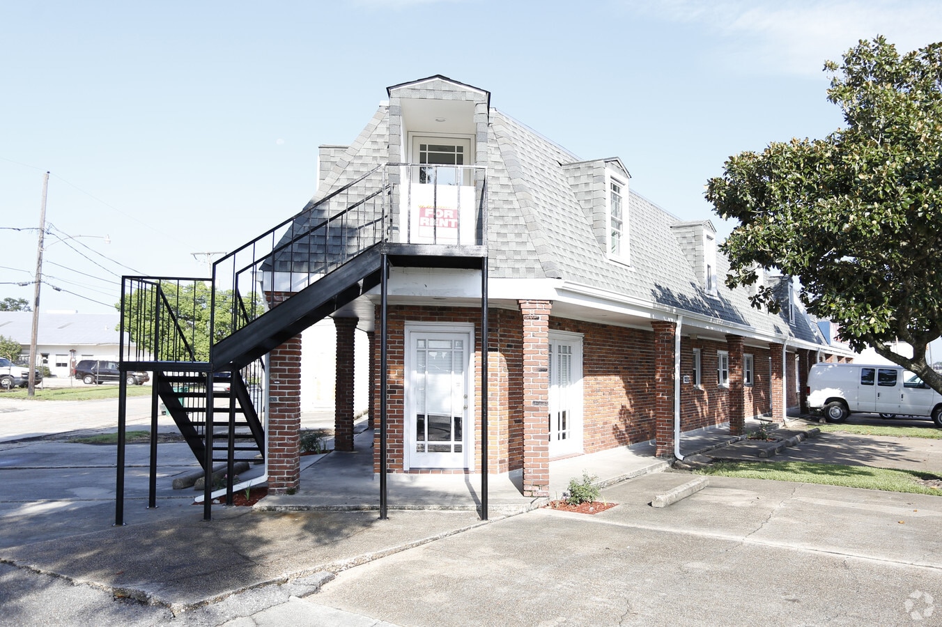 3212 S I10 Service Rd, Metairie, LA 70001