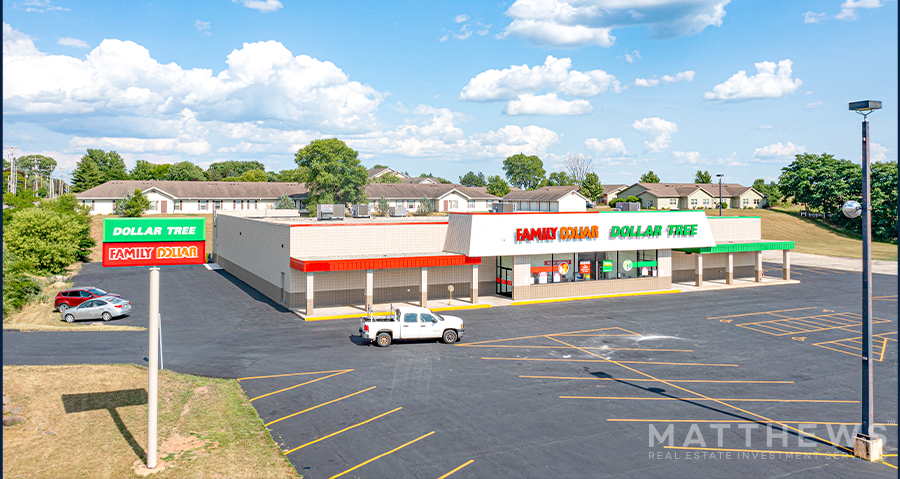758 Broadway St, Berlin, WI for sale - Building Photo - Image 1 of 1