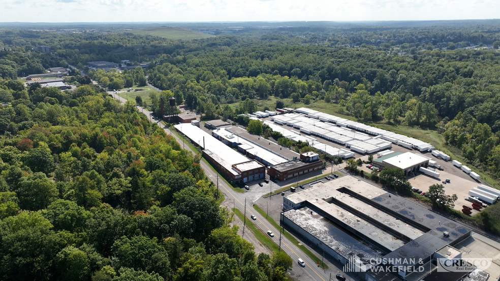 24350-24500 Solon Rd, Bedford Heights, OH for lease - Aerial - Image 2 of 4