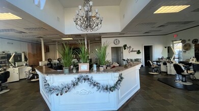 1260-1272 Alverser Plz, Midlothian, VA for lease Interior Photo- Image 2 of 13