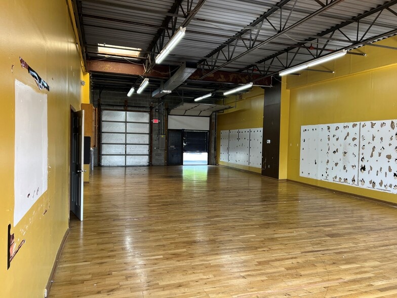 505 Hampton Park Blvd, Capitol Heights, MD for lease - Building Photo - Image 3 of 7