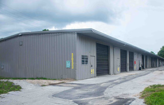 3033 NE 19th Dr, Gainesville FL - Warehouse