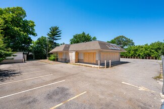 More details for 4857 Marlboro Pike, Capitol Heights, MD - Retail for Sale