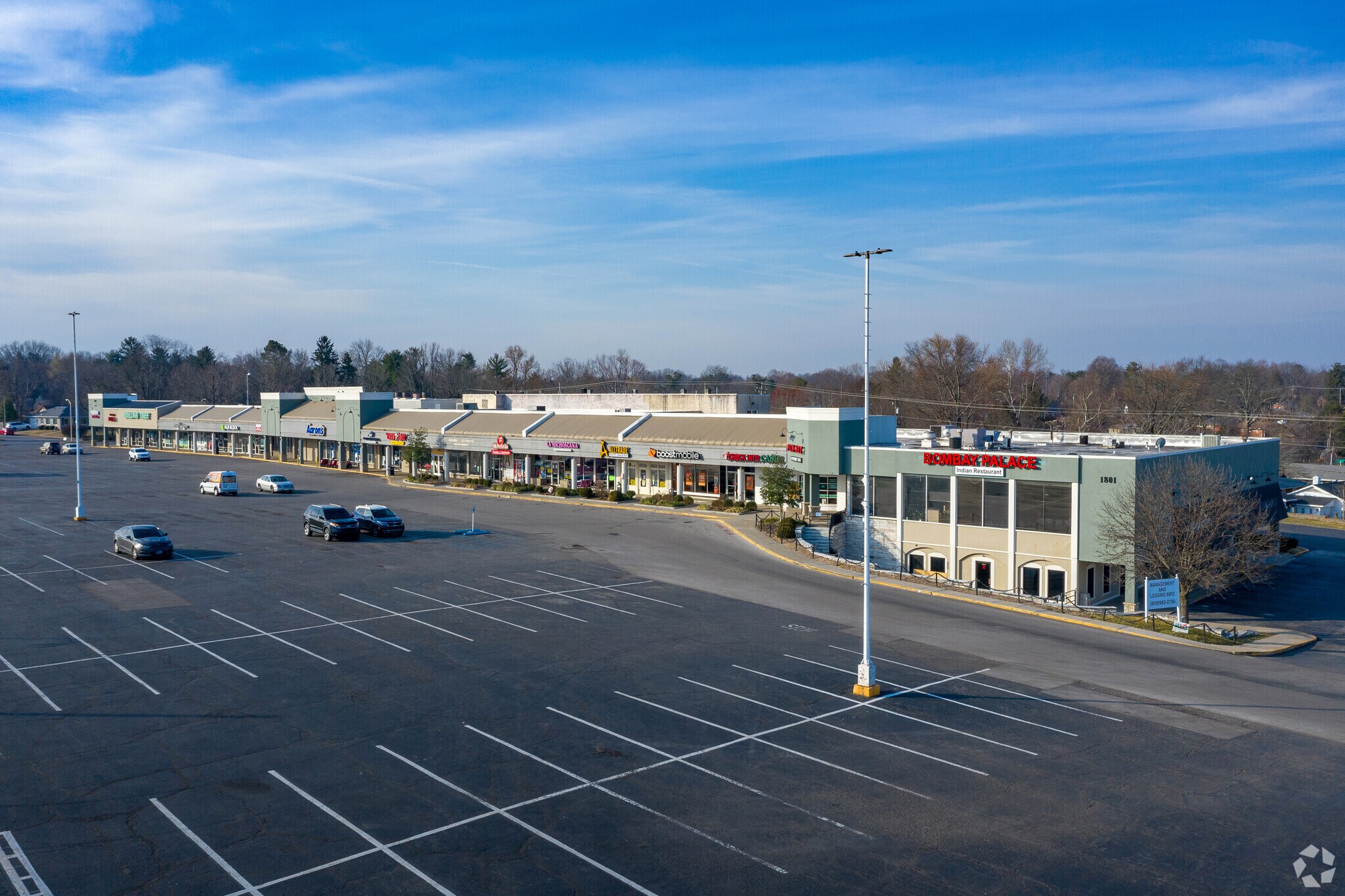1801 Alexandria Dr, Lexington, KY 40504 Gardenside Shopping Center