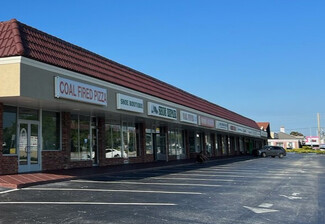 More details for 900-932 Northlake Blvd, Lake Park, FL - Retail for Lease