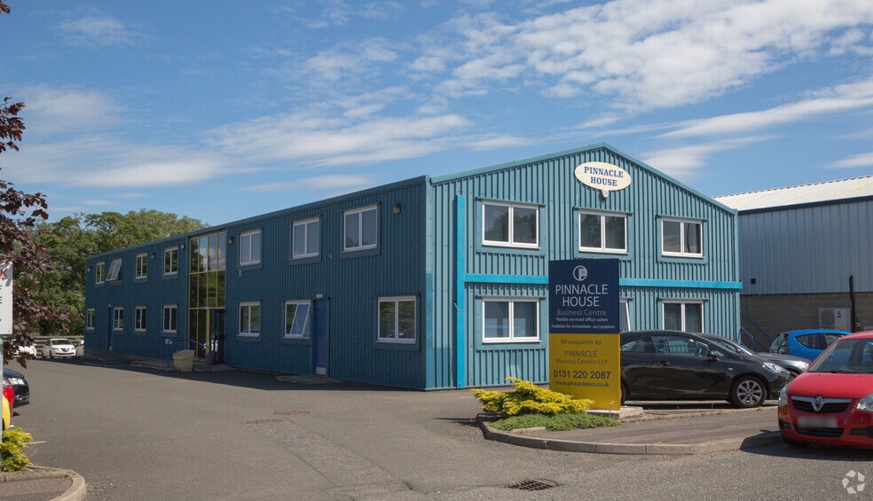 Mill Rd, Linlithgow for lease - Building Photo - Image 1 of 10