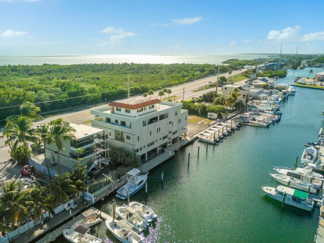 85960 US Hwy 1, Islamorada, FL for lease - Building Photo - Image 3 of 9