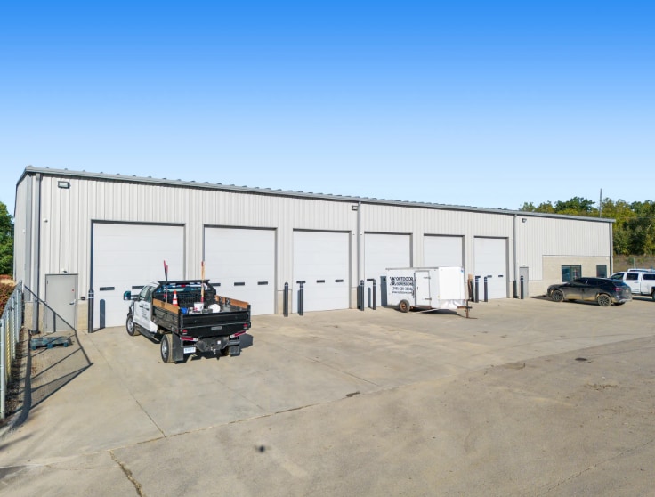 8190 Old White Lake Rd, Springfield Township, MI for sale - Building Photo - Image 3 of 14