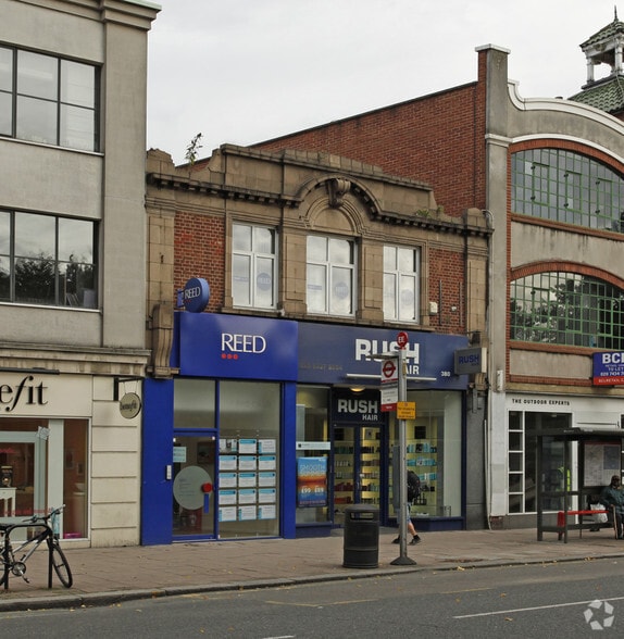380 Chiswick High Rd, London for sale - Building Photo - Image 3 of 5