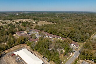 125 N Davis Ln, Defuniak Springs, FL - AERIAL  map view - Image1