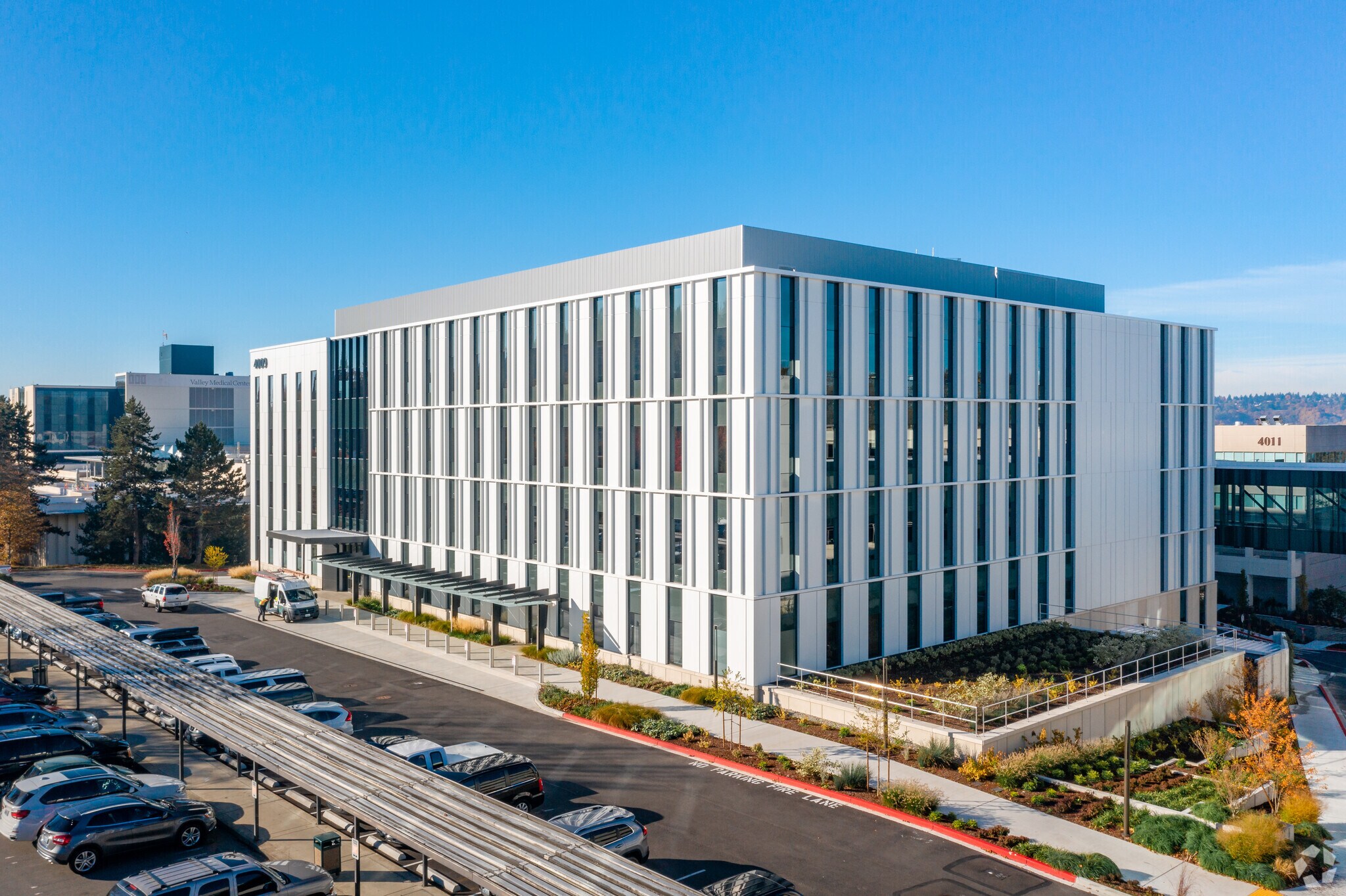 4009 Talbot Rd S, Renton, WA 98055 East Pavilion